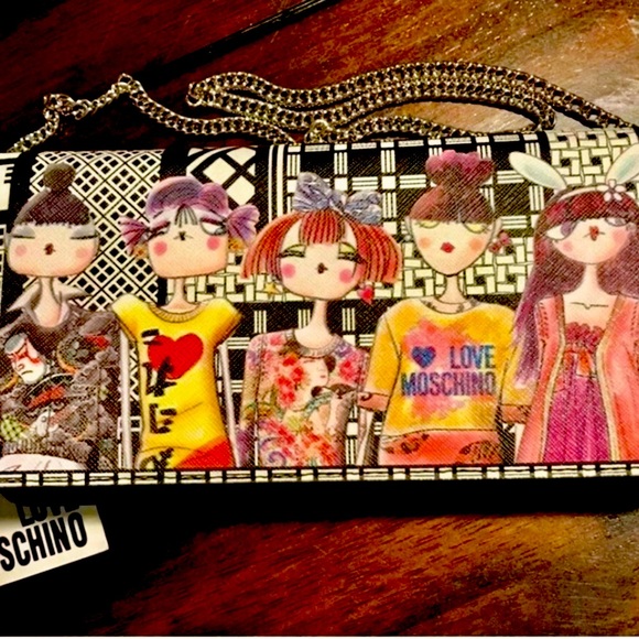 NWT Love Moschino shoulder bag/ Wallet.